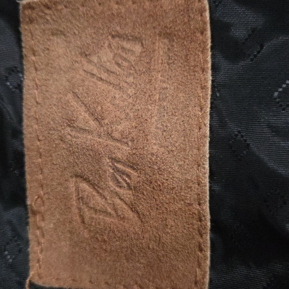 Ben Kalton Suede Red Fringed Vest - Picture 4 of 5